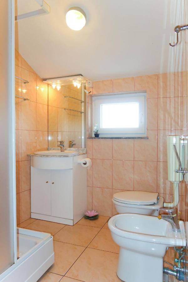 Pinezići Apartment Mira - Krk146 By Interhome מראה חיצוני תמונה